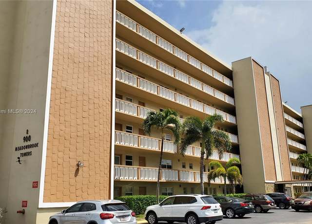 Property at 900 NE 12th Ave #207, Hallandale Beach, FL 33009, 2 beds, 2 baths