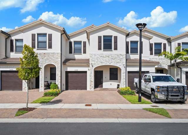 Property at 23228 SW 131st Ct, Homestead, FL 33170, 3 beds, 2.5 baths