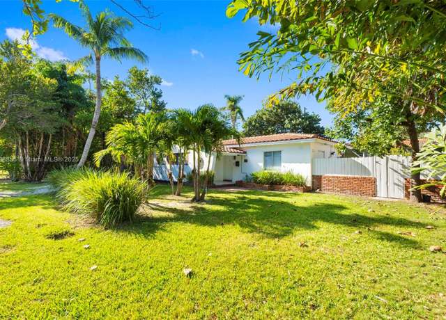 Property at 738 Fernwood Rd, Key Biscayne, FL 33149, 3 beds, 2 baths