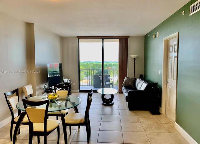Property at 55 Merrick Way #730, Coral Gables, FL 33134, 1 bed, 1.5 baths