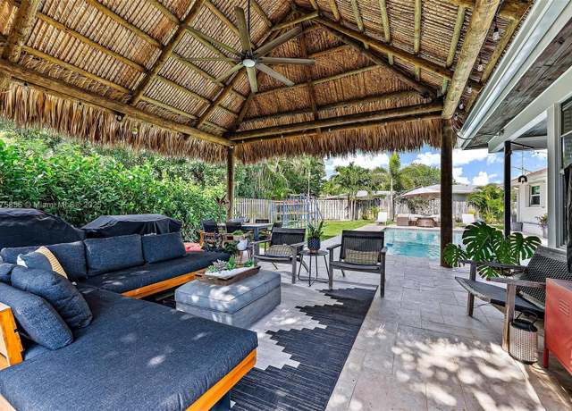 Property at 226 W Norfolk, Jupiter, FL 33469, 4 beds, 2 baths