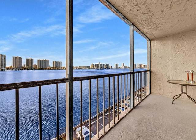 Property at 17600 N Bay Rd Unit N503, Sunny Isles Beach, FL 33160, 1 bed, 1.5 baths
