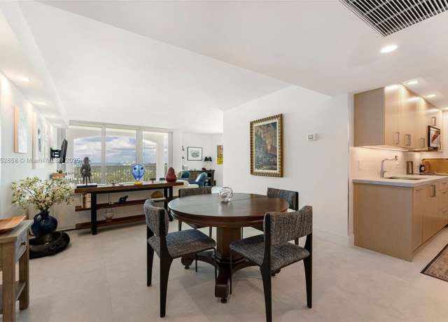 Property at 5401 Collins Ave #1220, Miami Beach, FL 33140, 1 bed, 2 baths