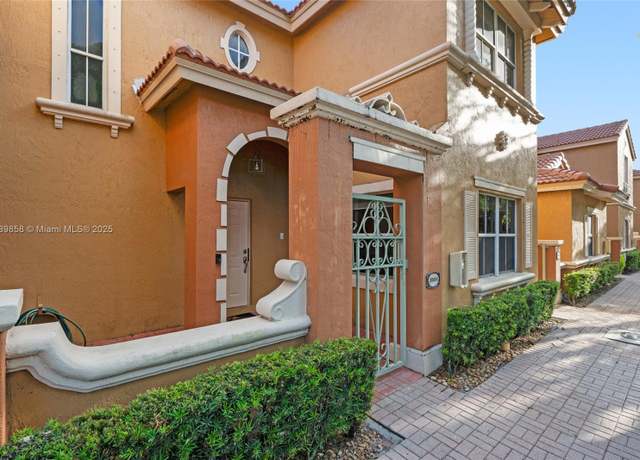 Property at 8422 NW 140th Ter #3608, Miami Lakes, FL 33016, 3 beds, 2.5 baths