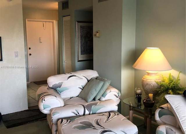 Property at 1000 NE 14th Ave #605, Hallandale Beach, FL 33009, 1 bed, 1.5 baths