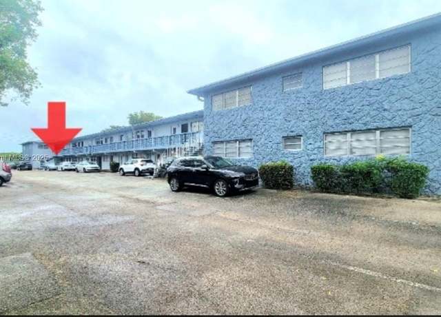 Property at 300 NE 191st St #201, Miami, FL 33179, 2 beds, 2 baths