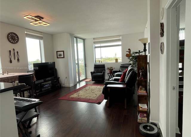Property at 140 S Dixie Hwy #501, Hollywood, FL 33020, 3 beds, 2 baths