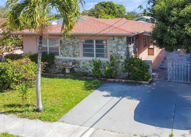 Property at 21 NW 32 Ct, Miami, FL 33125, 6 beds, 3 baths