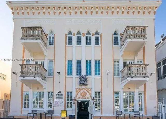 Property at 918 Ocean Dr #302, Miami Beach, FL 33139, 1 bed, 1.5 baths