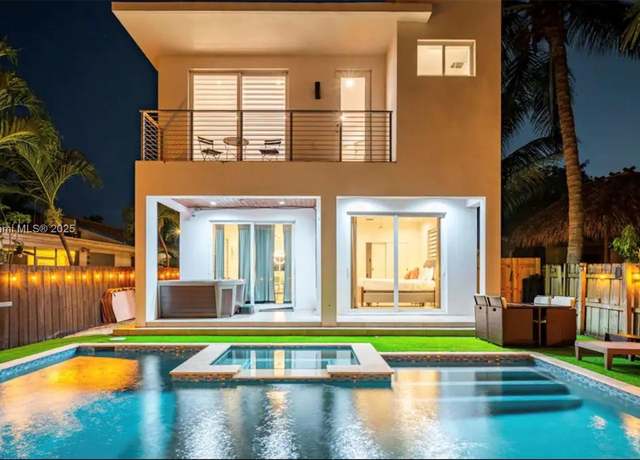 Property at 1547 Jackson, Hollywood, FL 33020, 4 beds, 3 baths