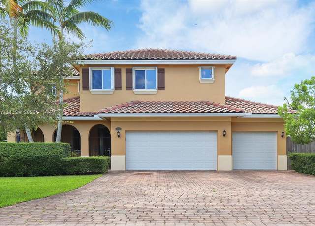 Property at 20946 SW 133rd Ct, Miami, FL 33177, 5 beds, 4.5 baths