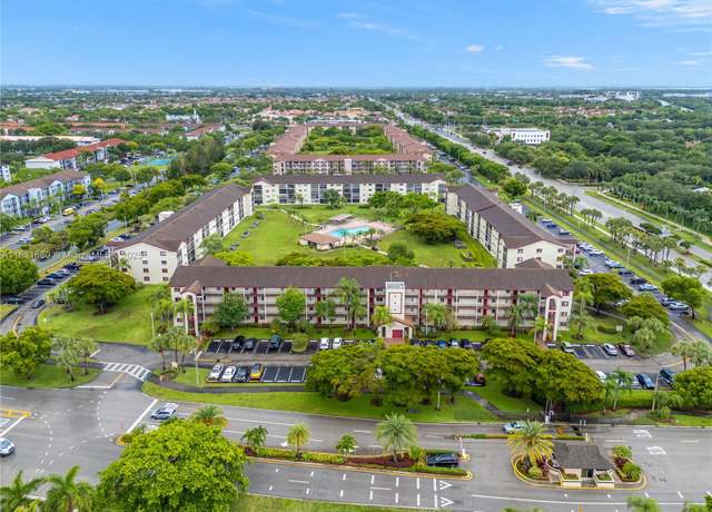 Property at 1601 SW 128th Ter Unit 209A, Pembroke Pines, FL 33027, 2 beds, 1.5 baths
