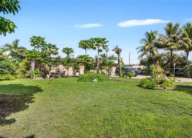 Property at 15550 NW 122nd Ave, Hialeah, FL 33018