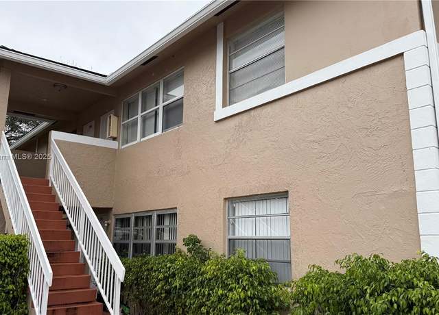 Property at 1006 Twin Lakes Dr Unit 20-E, Coral Springs, FL 33071, 2 beds, 2 baths