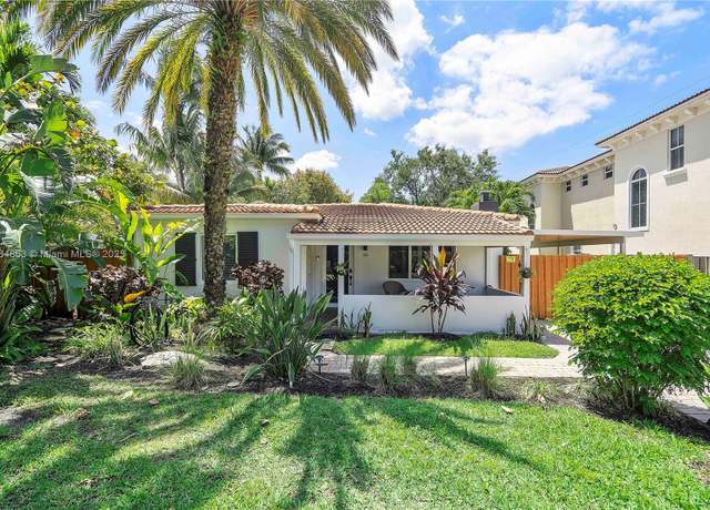 Property at 705 SW 8th Ave, Fort Lauderdale, FL 33315, 2 beds, 1 bath