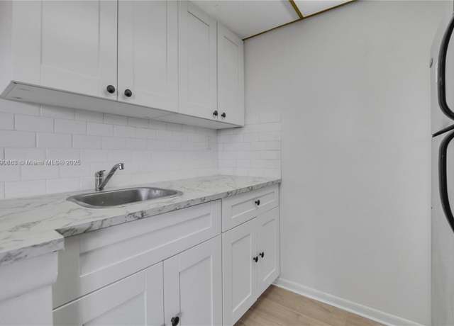 Property at 2145 Pierce St #418, Hollywood, FL 33020, 2 beds, 1 bath