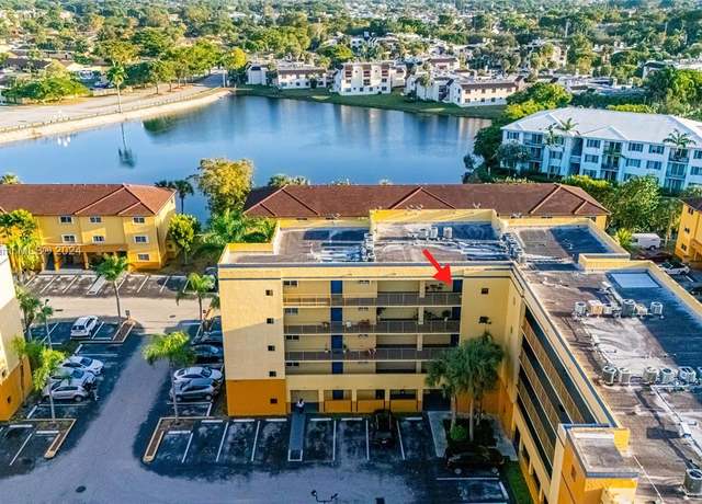 Property at 14971 SW 82nd Ln Unit 20-508, Miami, FL 33193, 3 beds, 2 baths