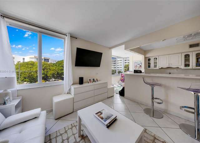 Property at 250 180th Dr #352, Sunny Isles Beach, FL 33160, 1 bed, 1.5 baths
