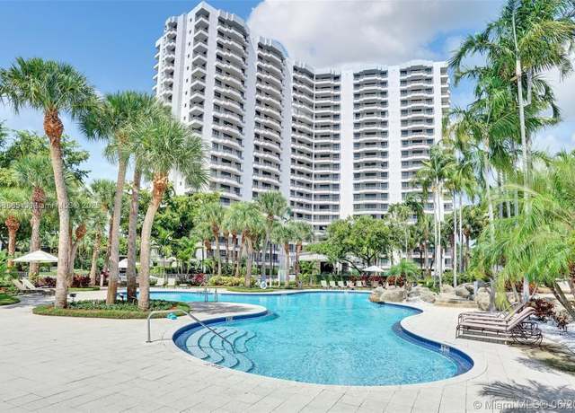 Property at 3300 NE 191 St #504, Aventura, FL 33180, 2 beds, 2 baths