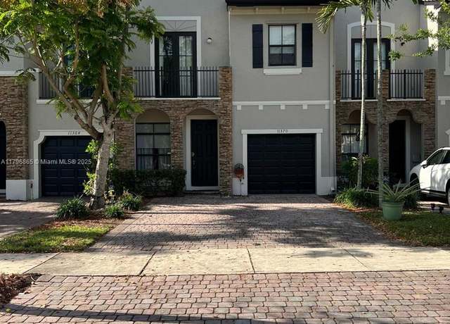 Property at 11370 SW 236th St, Homestead, FL 33032, 4 beds, 3.5 baths