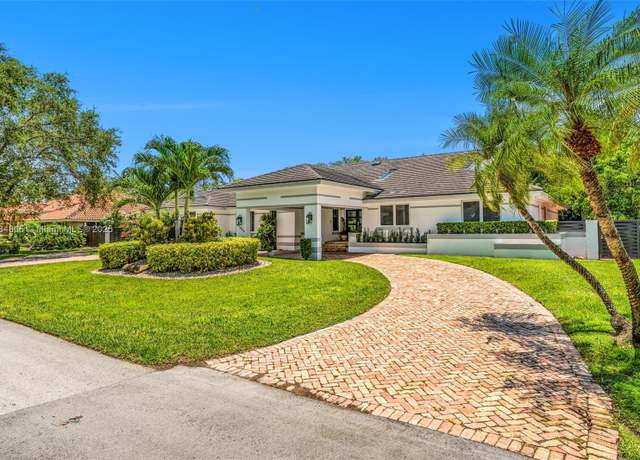 Property at 17940 SW 83rd Ave, Palmetto Bay, FL 33157, 5 beds, 4 baths