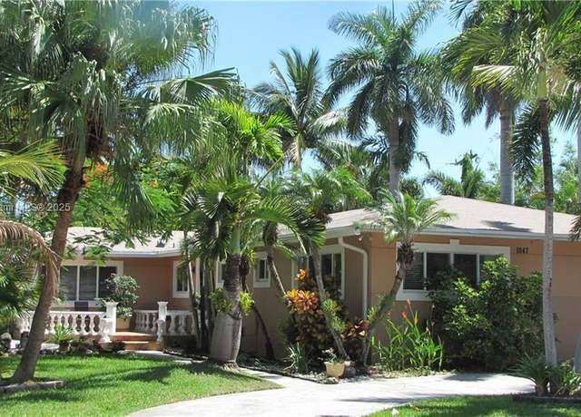 Property at 1047 Adams St, Hollywood, FL 33019, 4 beds, 2 baths