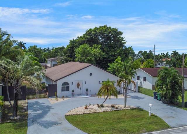 Property at 9930 SW 48th St, Miami, FL 33165, 4 beds, 2 baths