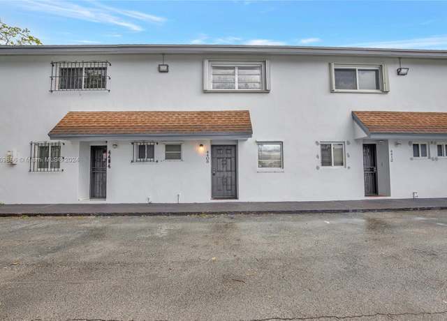 Property at 4408 W 12th Ln #3, Hialeah, FL 33012, 2 beds, 2.5 baths
