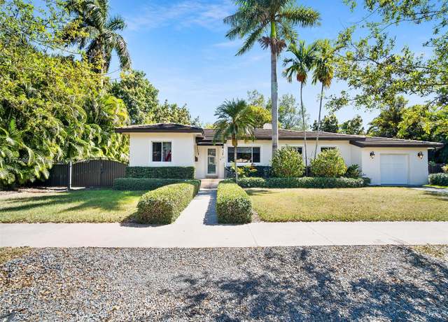 Property at 330 Viscaya Ave, Coral Gables, FL 33134, 3 beds, 2 baths