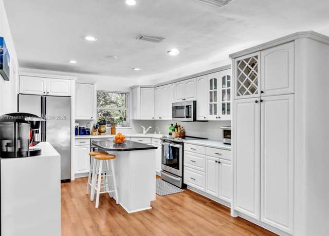Property at 5850 SW 37th Ave, Dania Beach, FL 33312, 4 beds, 2.5 baths