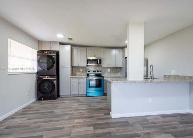 Property at 4111 Stirling Rd #509, Dania Beach, FL 33314, 2 beds, 2 baths