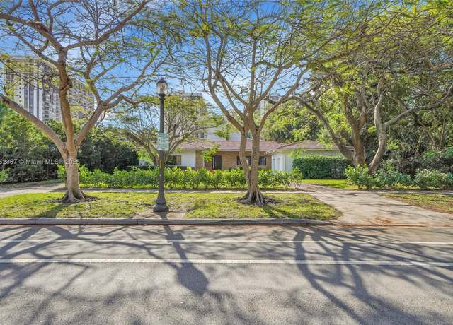 Property at 1915 S Miami Ave, Miami, FL 33129, 4 beds, 3 baths