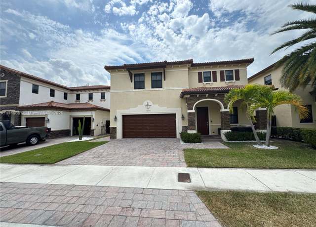 Property at 9840 NW 86th Ter, Doral, FL 33178, 4 beds, 3.5 baths