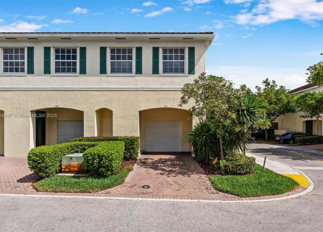 Property at 151 SW 7th Ct, Pompano Beach, FL 33060, 3 beds, 2.5 baths