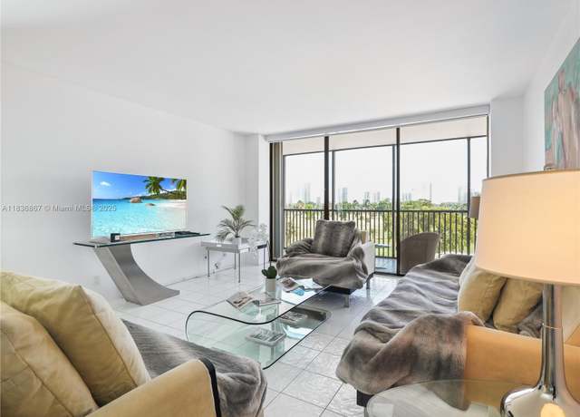 Property at 20379 W Country Club Dr #536, Aventura, FL 33180, 2 beds, 2 baths