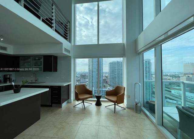 Property at 41 SE 5th St #1917, Miami, FL 33131, 2 beds, 2 baths