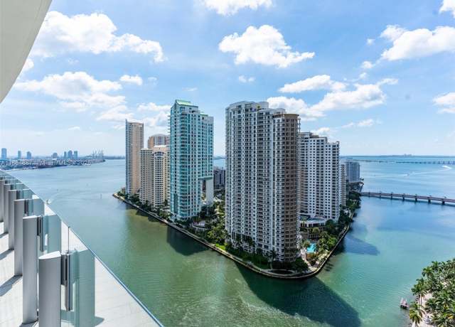 Property at 300 Biscayne Blvd Way #2505, Miami, FL 33131, 2 beds, 3.5 baths