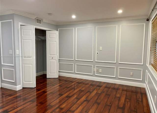 Property at 9456 SW 77th Ave Unit T4, Miami, FL 33156, 2 beds, 2 baths