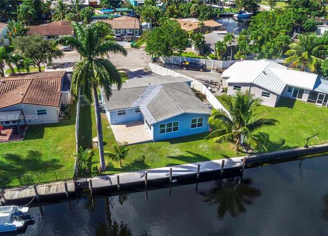 Property at 4450 SW 34th Dr, Dania Beach, FL 33312, 3 beds, 2 baths