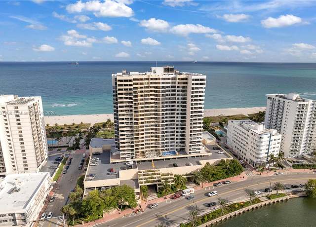 Property at 2555 Collins Ave #2404, Miami Beach, FL 33140, 1 bed, 1.5 baths