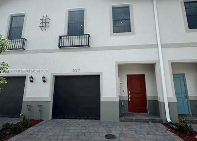 Property at 657 NW 6th Ter, Florida City, FL 33034, 3 beds, 2.5 baths