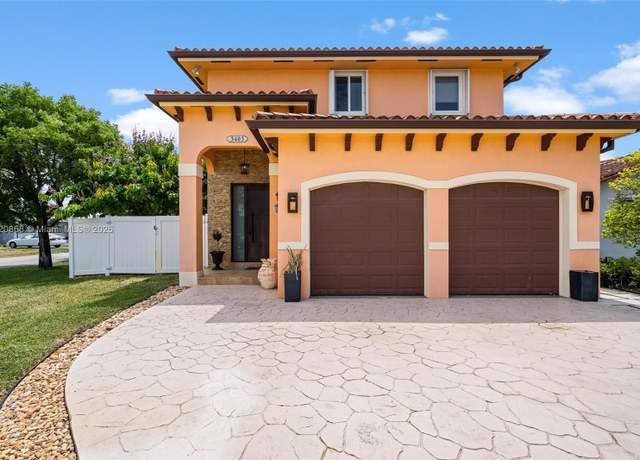 Property at 3403 SW 63rd Ave, Miami, FL 33155, 4 beds, 3 baths