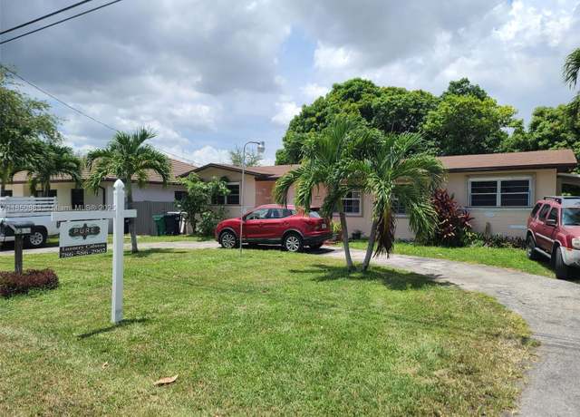 Property at 7325 NW 3rd St, Miami, FL 33126, 4 beds, 2 baths