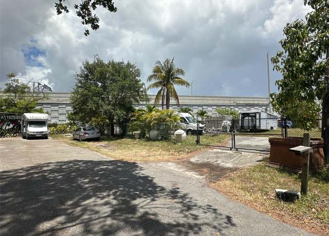 Property at 727 NW 43rd Ct, Oakland Park, FL 33309