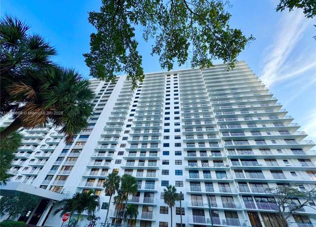 Property at 210 174th St #1215, Sunny Isles Beach, FL 33160, 1 bath