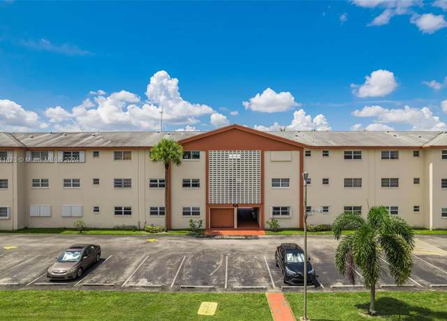 Property at 5300 Washington St Unit M107, Hollywood, FL 33021, 1 bed, 1 bath