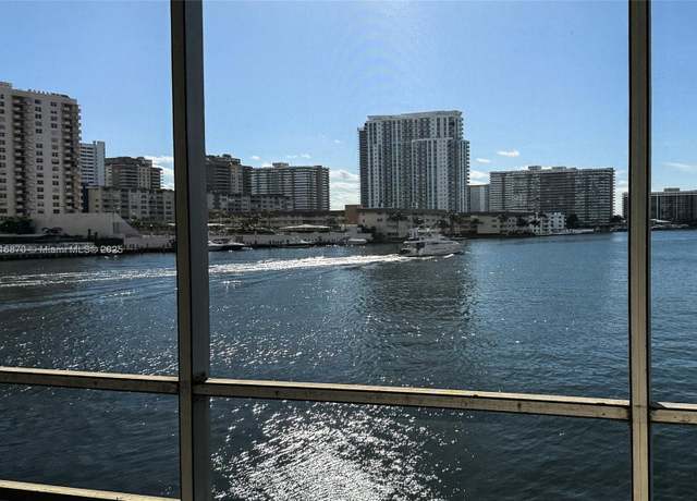 Property at 2600 Diana Dr #209, Hallandale Beach, FL 33009, 1 bed, 1.5 baths