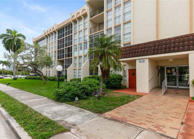 Property at 2000 Atlantic Shores Blvd #502, Hallandale Beach, FL 33009, 1 bed, 1.5 baths