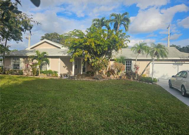 Property at 14461 SW 152nd Ct, Miami, FL 33196, 4 beds, 3 baths