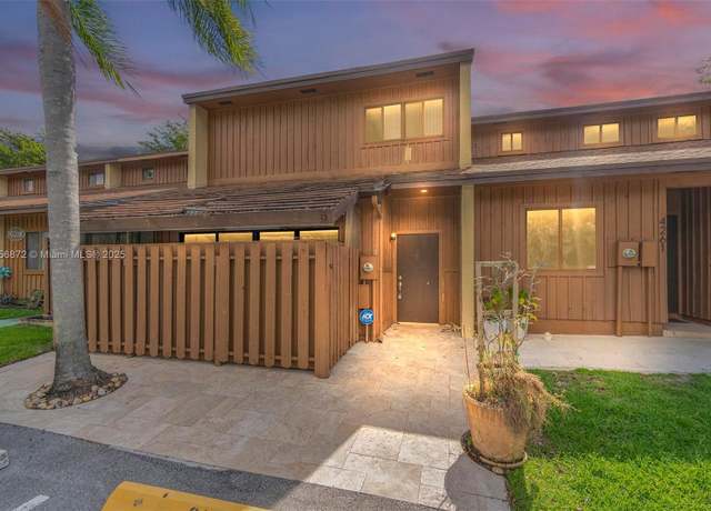 Property at 4263 S Pine Island Rd, Davie, FL 33328, 2 beds, 2 baths